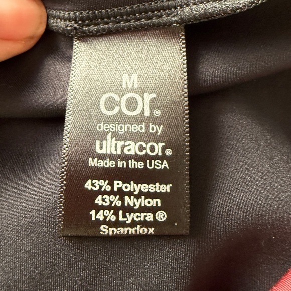 Cor By UltraCor Long Sleeve Hooded Leopard Print Maroon and Black Athletic - Picture 2 of 6